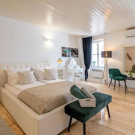 Casanoa Old Town Rovinj Apartment Екстериор снимка
