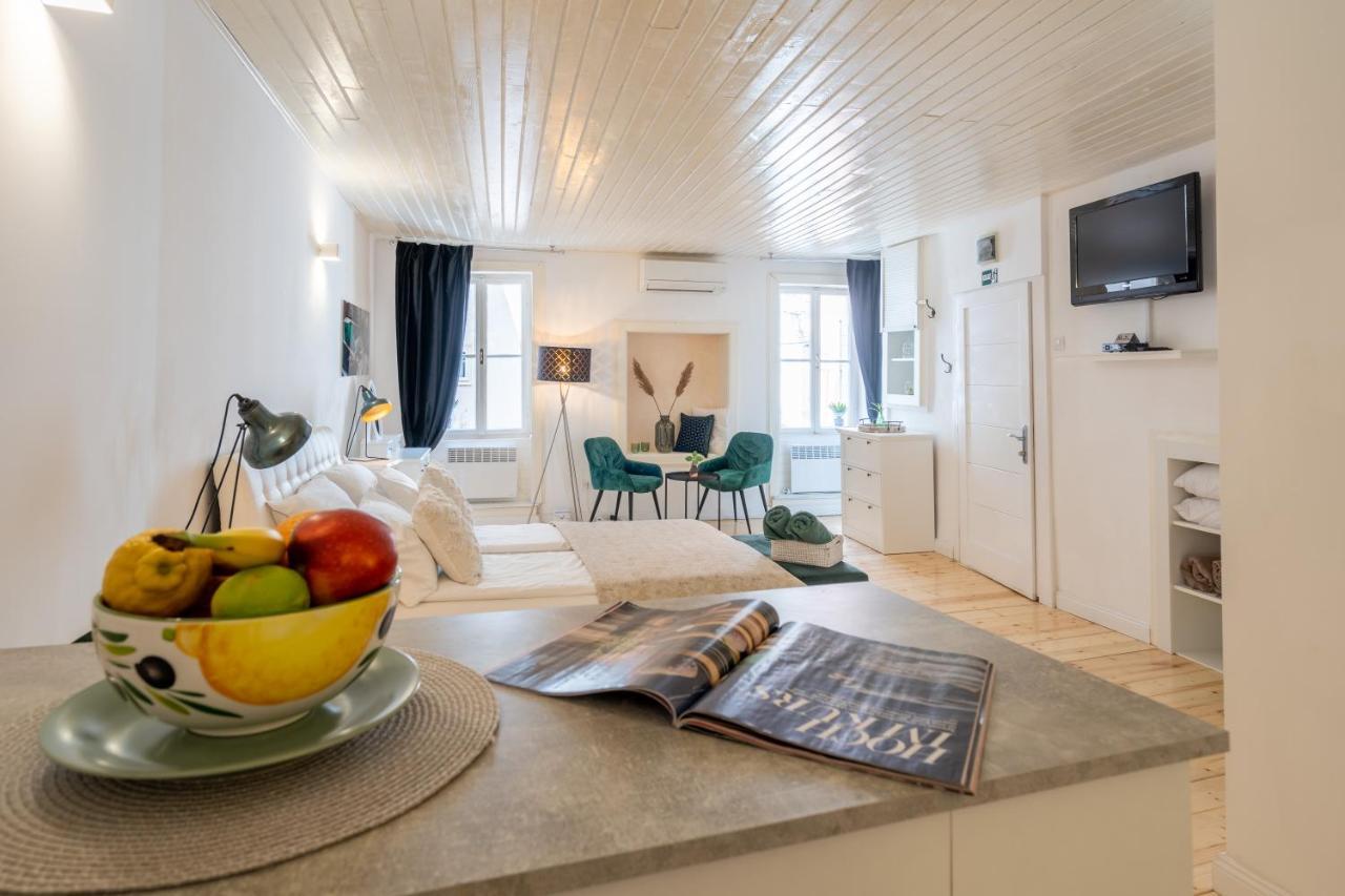 Casanoa Old Town Rovinj Apartment Екстериор снимка