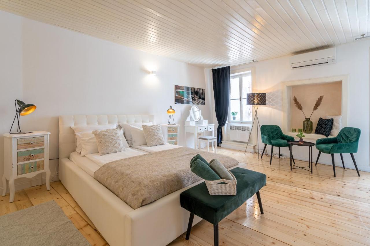 Casanoa Old Town Rovinj Apartment Екстериор снимка